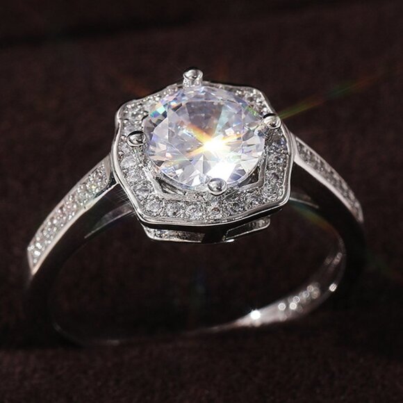 ▶Engagement Hollow Anillos Sparkling Round CZ Dainty Silver Rings, L133 - Picture 1 of 7